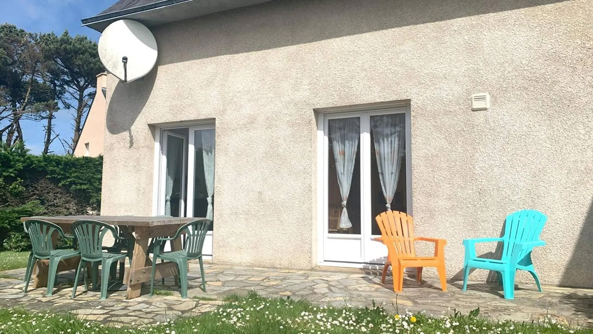 Maison 3* Avec Jardin, Terrasse Sud-Ouest, Proche Mer Et Commerces, A Tregastel - Fr-1-368-367